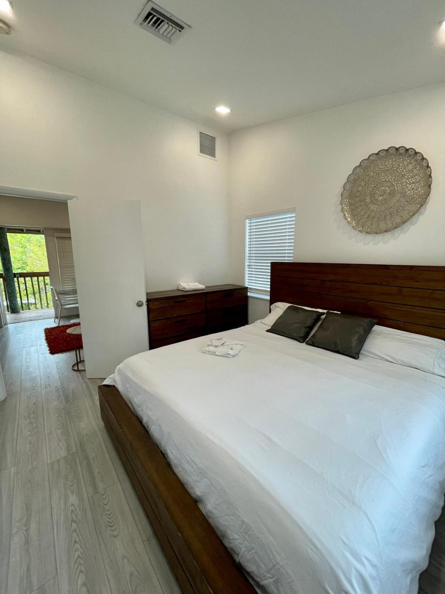 Modern Riverview Apartments ฟอร์ต ลอเดอร์เดล ภายนอก รูปภาพ